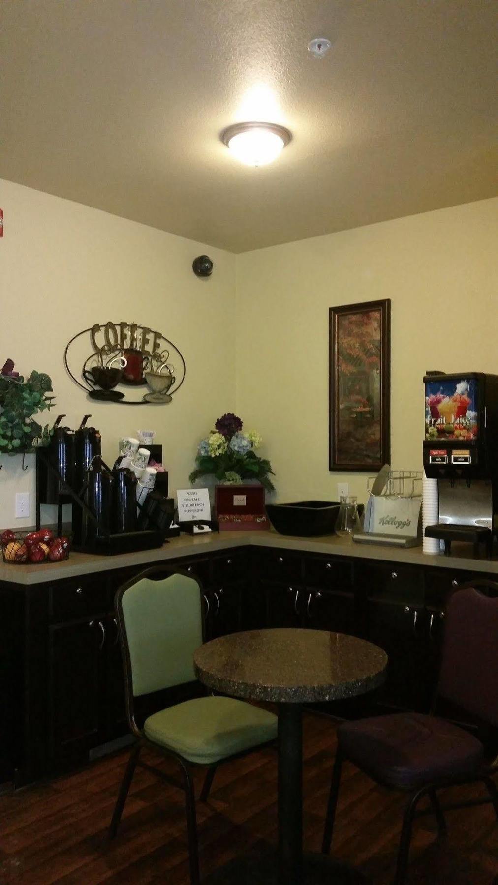 Barons Lodge Killdeer Екстер'єр фото